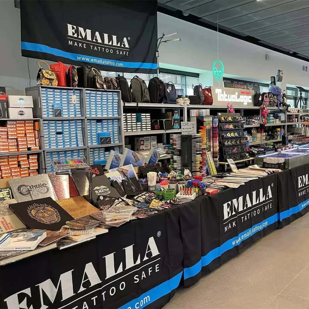 Distributor of Tatualogic Tattooo Supply in Italy join tattoo convention supported by Emalla